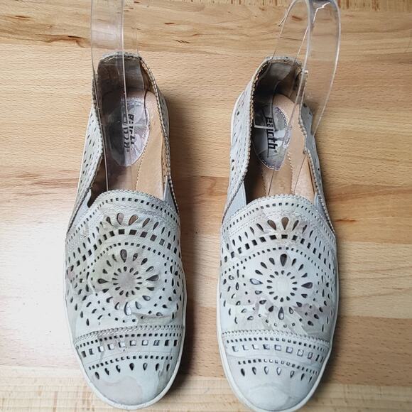 Earth Tangelo Flower Multi Laser Cut Slip-On Leather Sneakers Size 7.5 - Picture 5 of 12